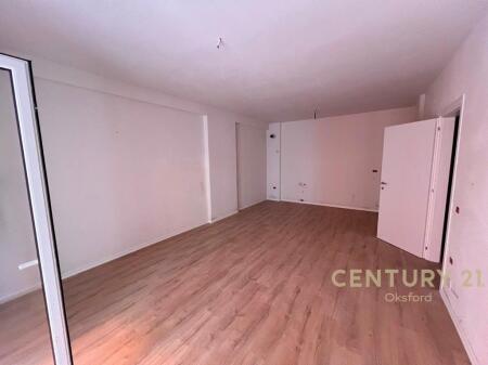 APARTAMENT 1+1 PER SHITJE NE YZBERISHT