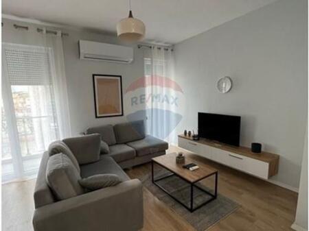 Apartament - Për Qira - Rruga Dritan Hoxha, Tiranë