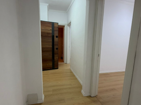 Shitet apartament 2+1 – Fresk, Rruga e Thesarit