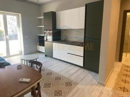 Qera, Apartament 2+1, Rruga e Durrësit, Tiranë.