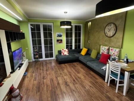  SHITET APARTAMENT 2+1 + DHOMË PUNE – STADIUMI DINAMO