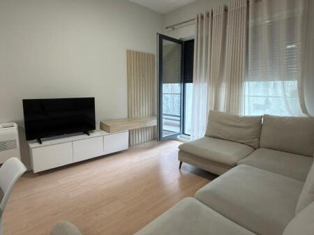  SHITET APARTAMENT 2+1+2 – KOMPLEKSI KONTAKT, 21 DHJETORI 