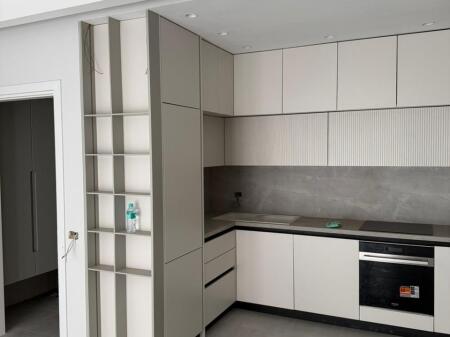  Jepet me Qira Apartament 2+1+2