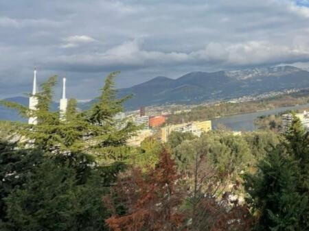 Qera – Apartament 2+1+2, Kopshti Botanik, Tiranë