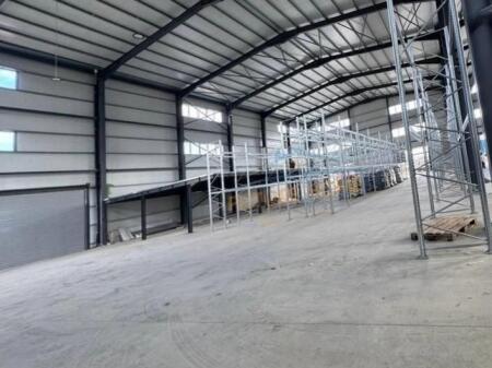 Affitto – Capannone Industriale, Vorë