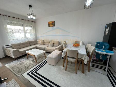 Apartament ne shitje 2+1,Unaza e Re, Tirane.