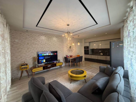  Apartament 2+1 + Post Parkimi – Komuna e Parisit -- KIKA 2   
