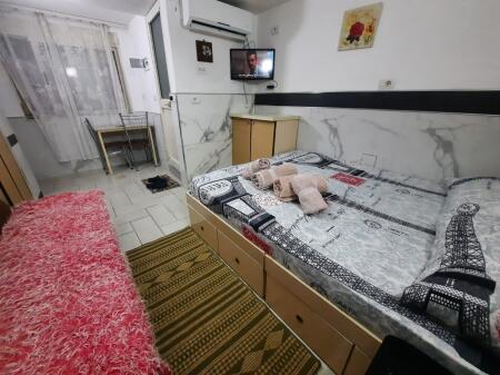Studio apartment for rent – 5 Maji St.