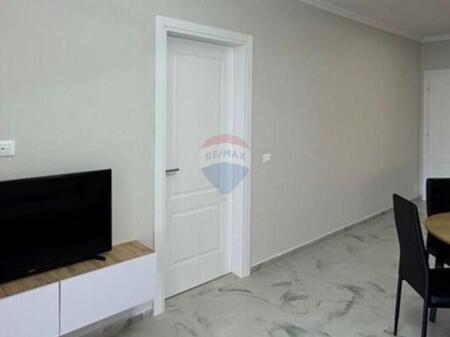 Jepet me qira apartament 2+1 Ish New York