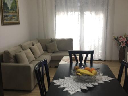 Jepet apartament 2+1+2 Tualete Tek Golden Parku Kati 1  Banim  