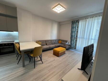 Appartamento 1+1 in affitto presso Komun e Parisit.
