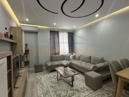 Qera, Apartament 2+1+2+Post Parkimi , Yzberisht.