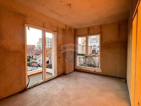 Apartament 2+1 per shitje, rr. Ali Demi!