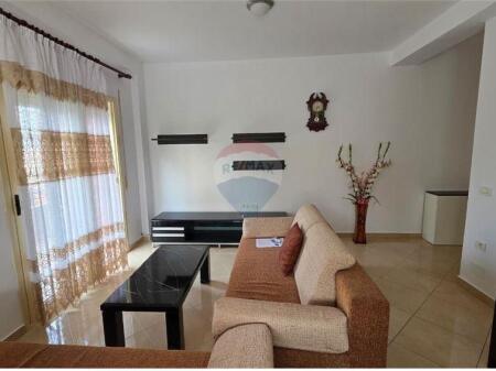  Apartament 1+1 – Për Qira Lungomare, Vlore