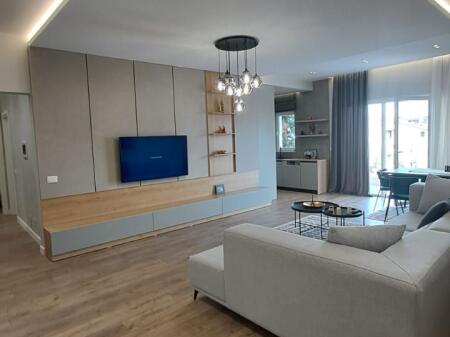  Apartament Modern 3+1+2 – pranë Kopshtit Botanik