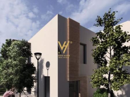 SHITET TOWNHOUSE TE GREEN UP LIVING, MJULL BATHORE 679.000 EURO