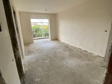 Apartament 1+1 për shitje – Mali i Robit