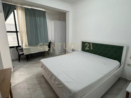 Hotel in affitto a Golem – vicino al mare