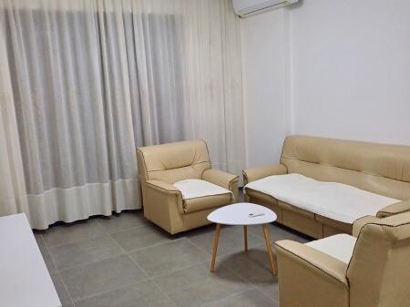  QERA Apartament 1+1  Farmacia 10  Rruga e "Dibres" 