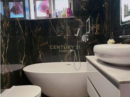 APARTAMENT 2+2 NE STADIUMI DINAMO, TIRANE