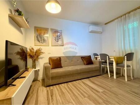 Apartament - Për Qira - Rruga Mine Peza, Tiranë