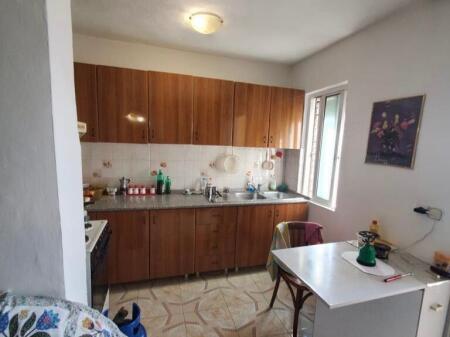 Shitet me kredi Ali Demi ,Fusha/2+1115000€
