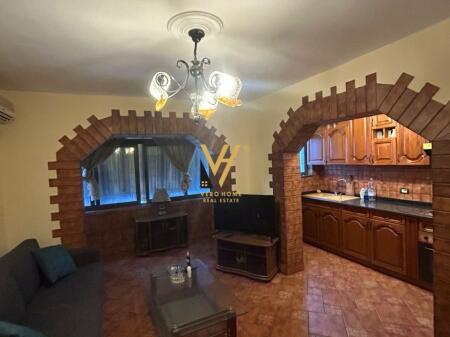 JEPET APARTAMENT 2+1 ME QERA NE MYSLYM SHYR 70.000 LEKE
