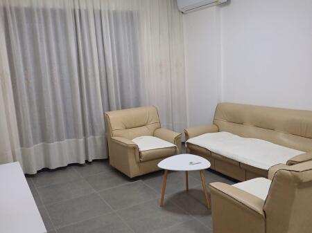 Apartament me qera 1+1 Farmacia 10