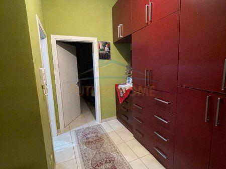 Shitet, Apartament 1+1 Unaza e Re