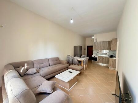  QERA Apartament 3+1  Fresk, Prane Furres Se Bukes Europa 