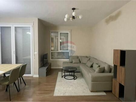 Apartament - Për Qira - Materniteti i Ri, Tiranë