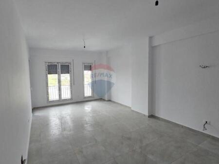 Appartamento - In Vendita - Viale Blu, Kamëz(ID: 530411001-1229)