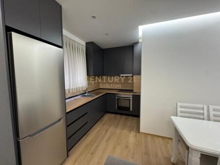  Apartament 2+1 i Mobiluar për Qira – Selitë, Tirane