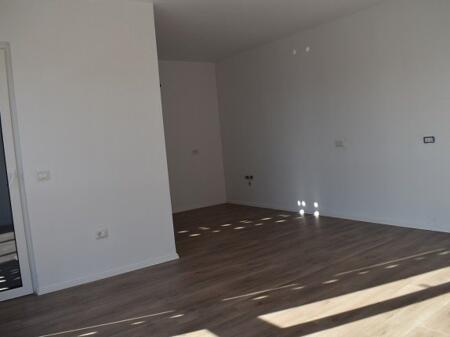 Apartament 1+1 për Shitje – Rruga 5 Maji, pjese e kompleksit Emerald ne Tiranë! 180,000 €