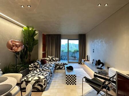 APARTAMENT LUKSOZ 1+1 ME PARKIM PER QERA TE LION PARK