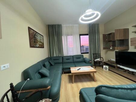 Disponojme apartament 2+1+2 me qera, Spring Residence ne Vasil Shanto.