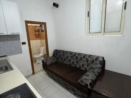 Jepet me Qira Kati i Parë i një Shtëpie Private – Don Bosko (Xhamia)!
