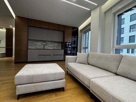 Apartament 2+1 me qira Tek Kontakti!