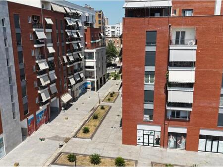 ALI DEM, SHESIM 2+1+2 ME VERANDE 258,000 € Sip. Totale  397m2  Sip. e brendshme  97m2
