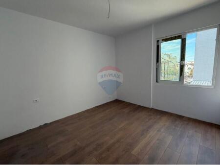 Apartament Për Shitje Rruga Sotir Caci WhatsApp Apartament - Për Shitje - Rruga Sotir Caci, Tiranë