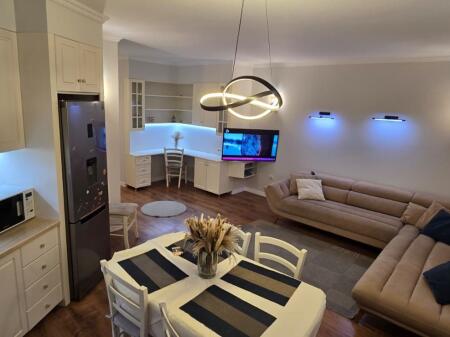 APARTAMENT ME QERA 3+1 KODRA E DIELLIT 1.000 EURO