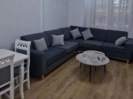 Jepet me qera apartament Univers City