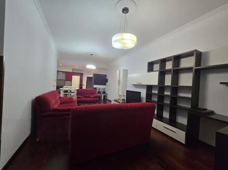 SHITET APARTAMENT 2+1+2 TE RRUGA E KOSOVAREVE 372,000 €