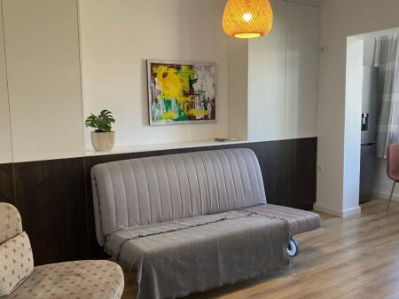 GARSIONERE ME QERA 32 M2 QENDER 50.000 LEKE
