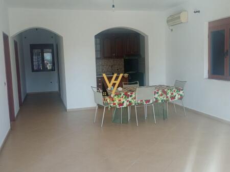 ENTRANCE 3+1+BLK FOR RENT IN KAMEZ 35,000 LEKE
