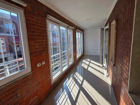In vendita, Duplex 3+1+3+Veranda, , Blocco Gintash, Tirana.