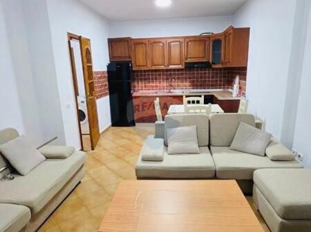 Apartament 2+1 Shkolla e Bashkuar