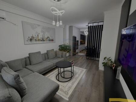 Shitet, Apartament 2+1, Don Bosko, Tiranë.