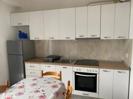 2+1,furnished commune of Paris price 600 euro