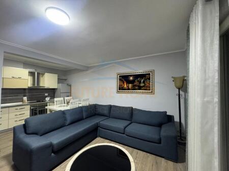 Qira, Apartament 2+1, Oxhaku, Tiranë